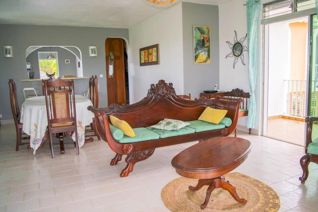 Le Domaine De Boisvin Villa Sainte-Anne  Ngoại thất bức ảnh