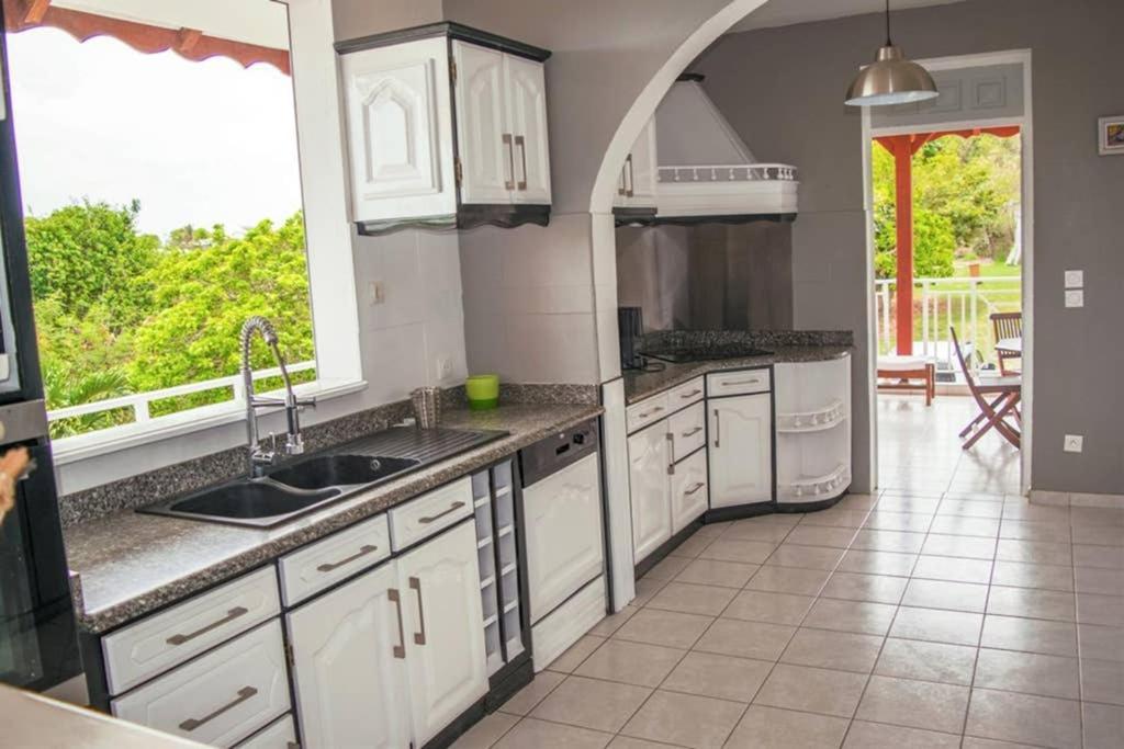 Le Domaine De Boisvin Villa Sainte-Anne  Ngoại thất bức ảnh