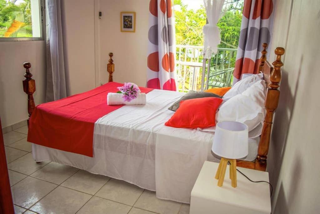 Le Domaine De Boisvin Villa Sainte-Anne  Ngoại thất bức ảnh