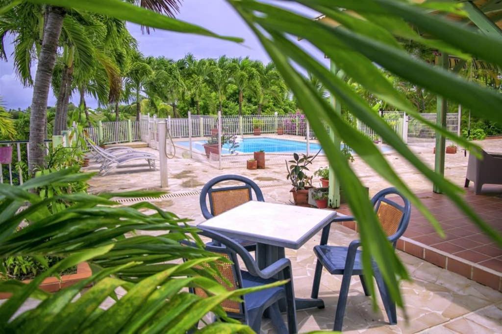 Le Domaine De Boisvin Villa Sainte-Anne  Ngoại thất bức ảnh