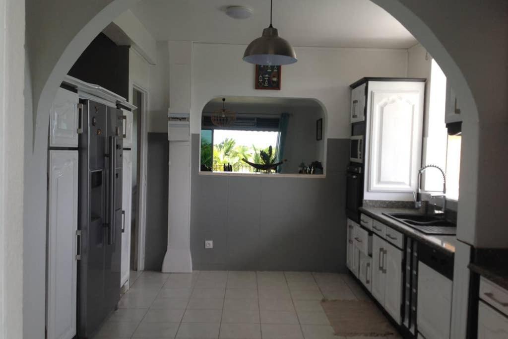 Le Domaine De Boisvin Villa Sainte-Anne  Ngoại thất bức ảnh